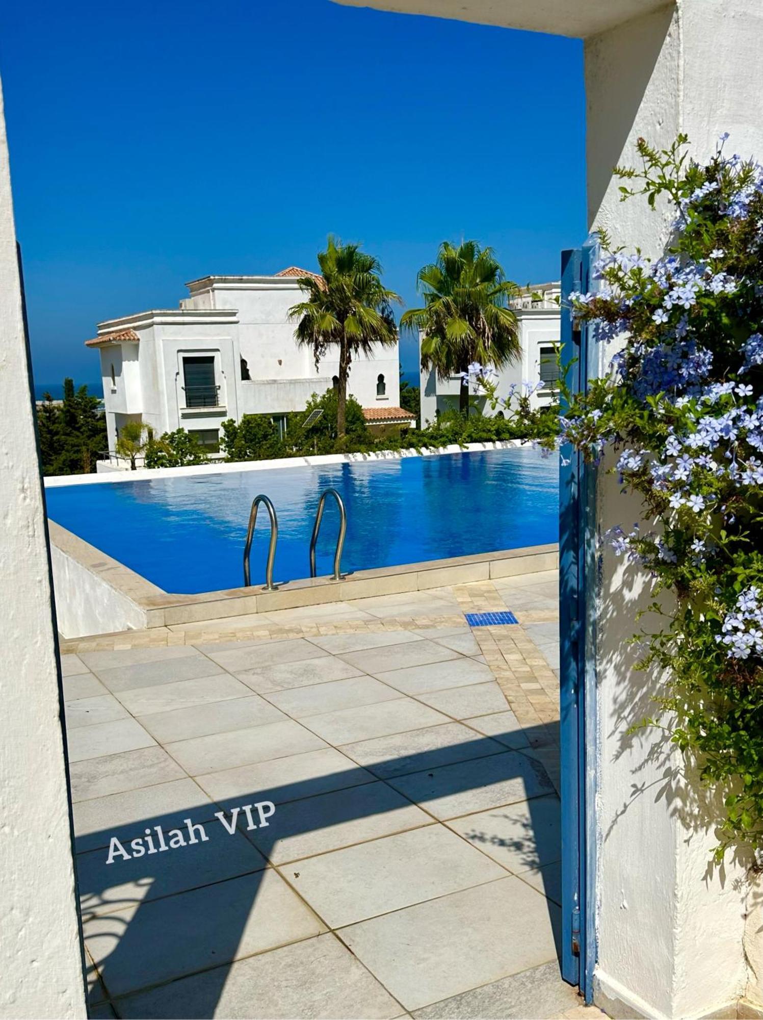 Asilah Vip - Haut Standing - Vue Mer - Piscines - Plage A 5 Minute - Garage Privee - Acces Pmr Esterno foto
