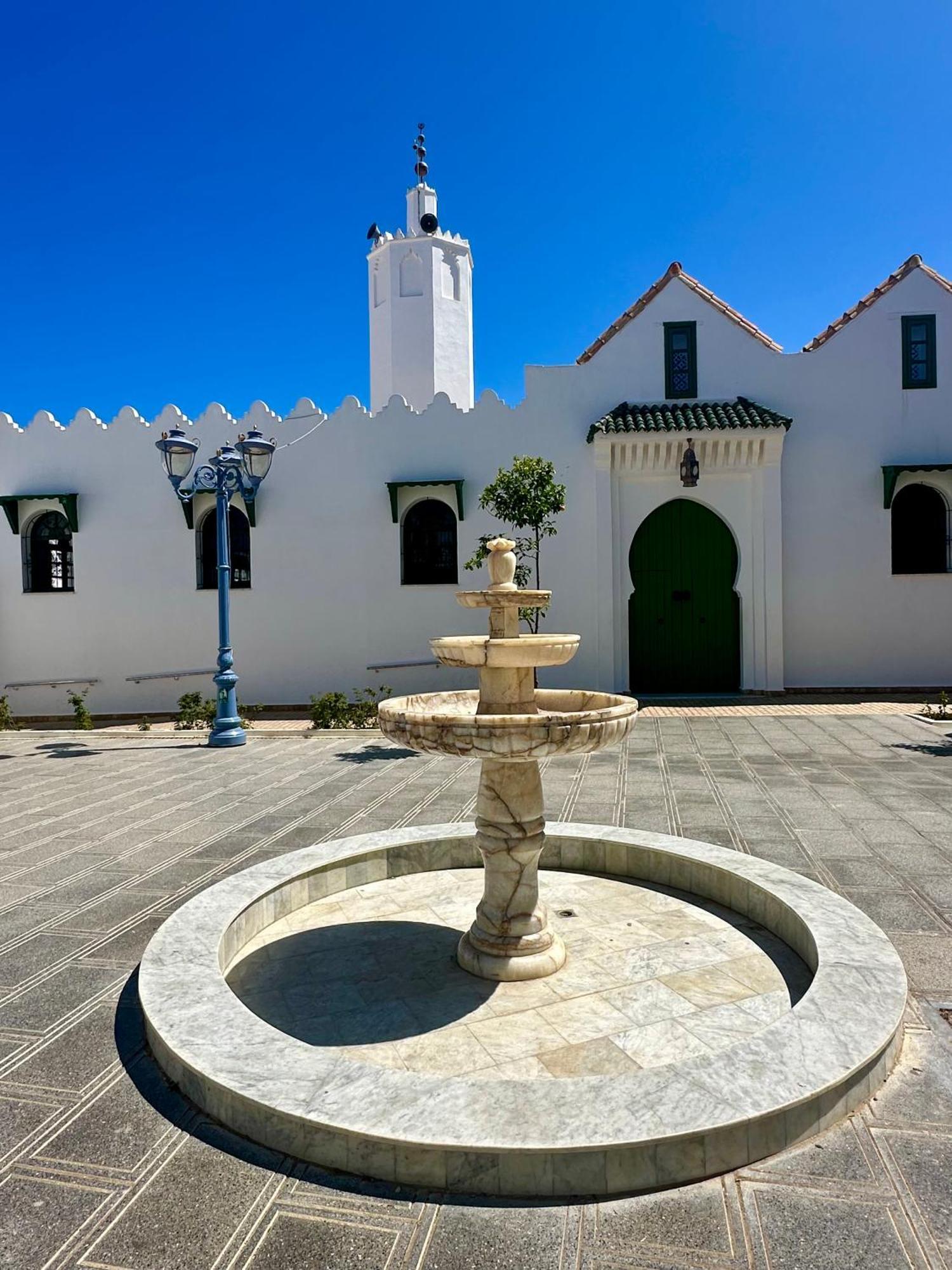 Asilah Vip - Haut Standing - Vue Mer - Piscines - Plage A 5 Minute - Garage Privee - Acces Pmr Esterno foto