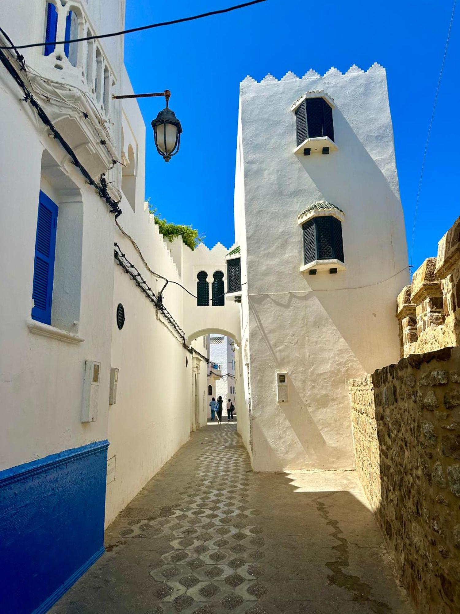 Asilah Vip - Haut Standing - Vue Mer - Piscines - Plage A 5 Minute - Garage Privee - Acces Pmr Esterno foto